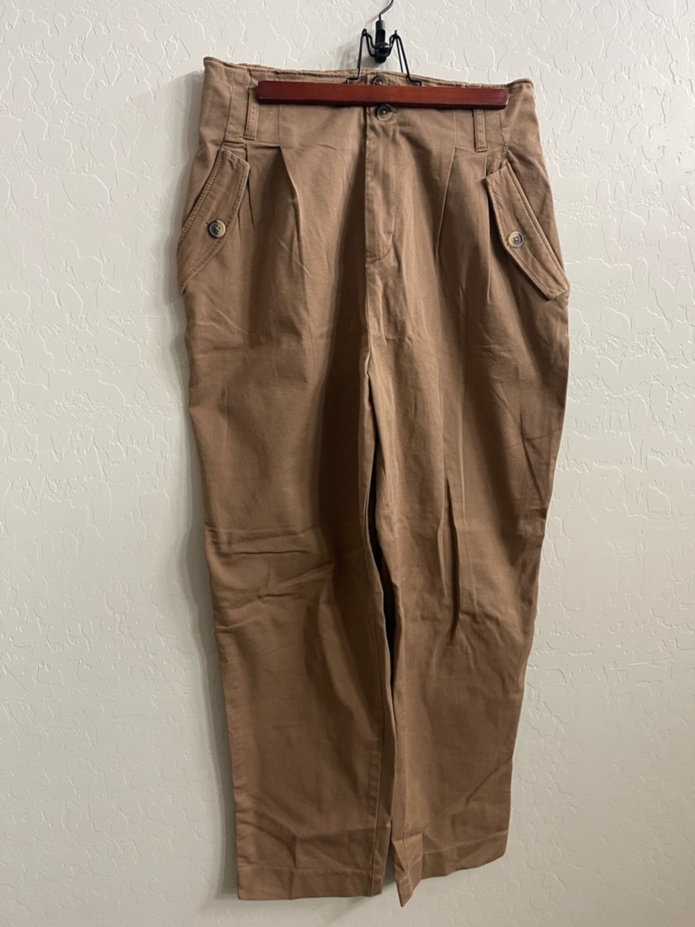 H&M Brown High-Waist Pleated Chino Trousers